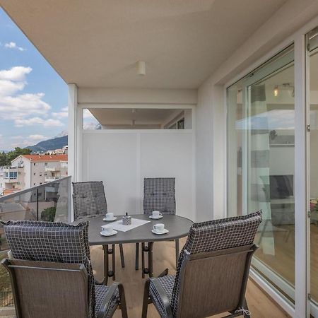 Apartment S&S Deluxe Makarska Bagian luar foto