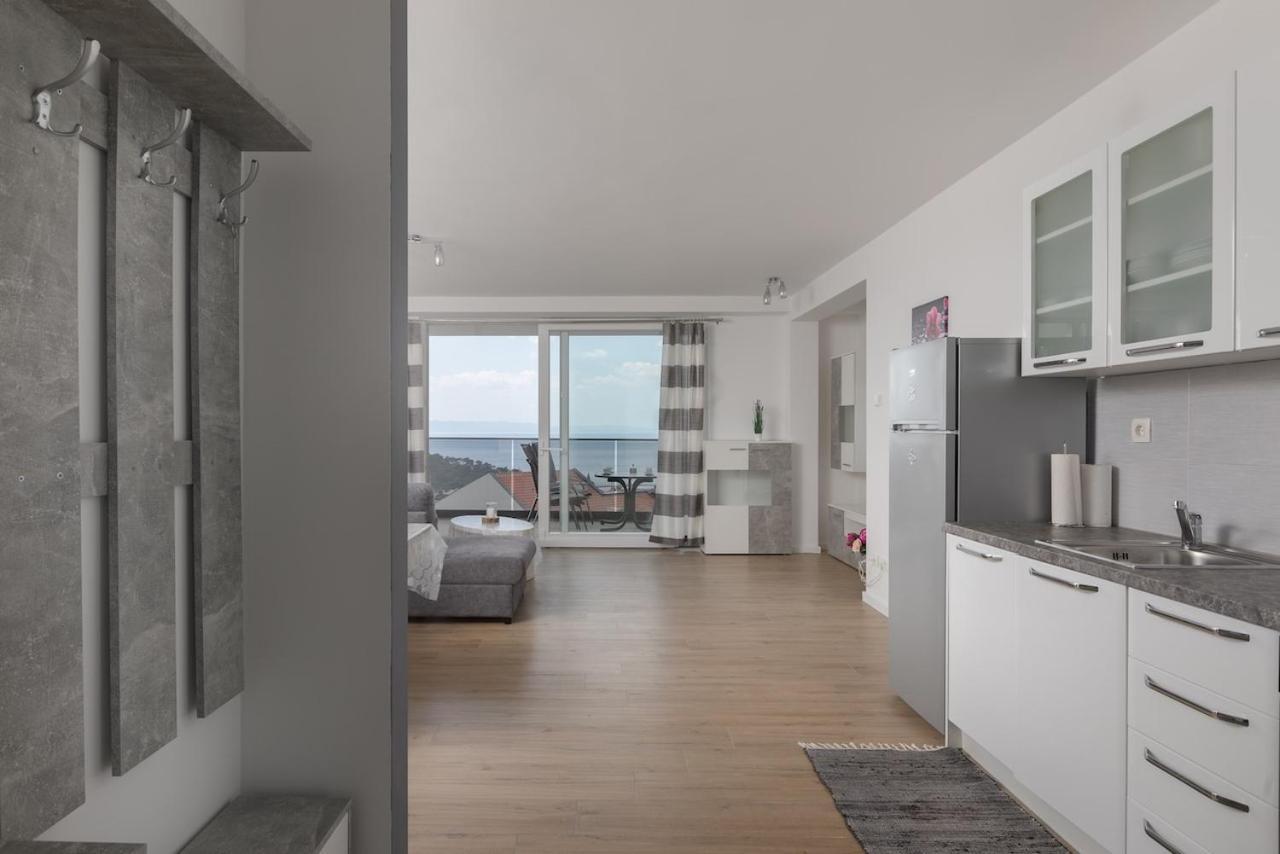 Apartment S&S Deluxe Makarska Bagian luar foto