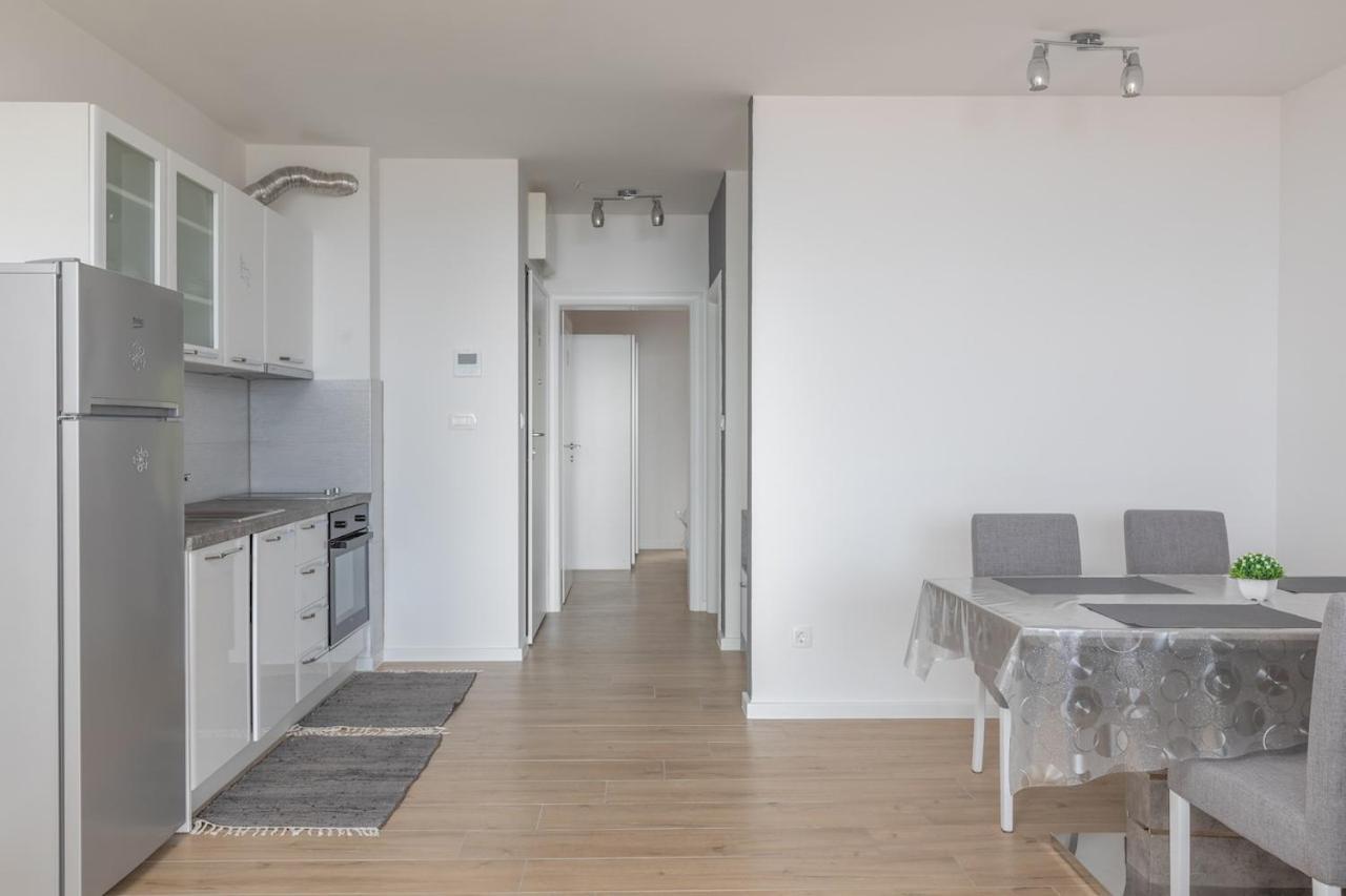 Apartment S&S Deluxe Makarska Bagian luar foto